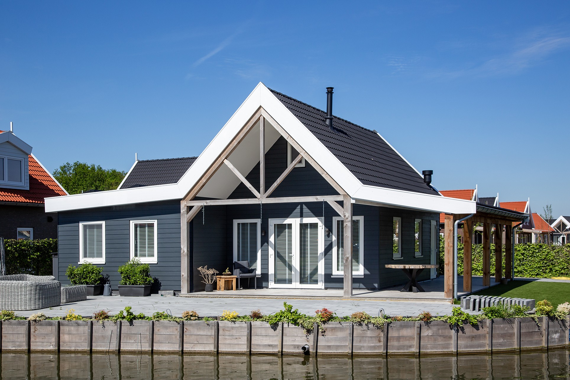 Lambda Systeme | Hardie® Plank – A fa természetes szépsége ...